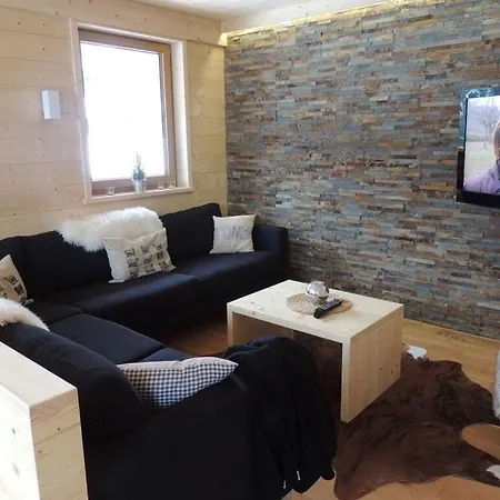 Chalet Huettenzauber 1 Comfortable Holiday Annaberg im Lammertal